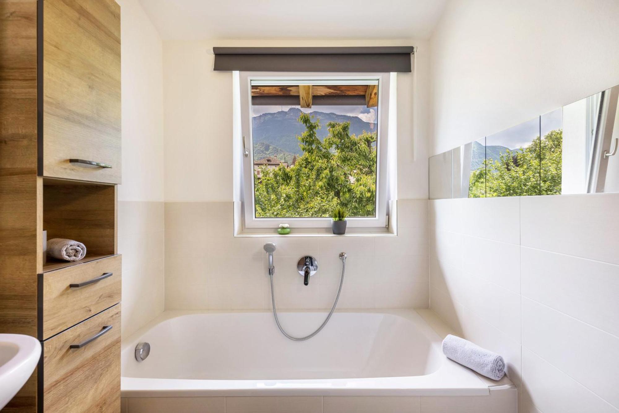 Angerblick Apartment Appiano Sulla Strada Del Vino Exterior foto